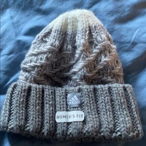 Adidas beanie